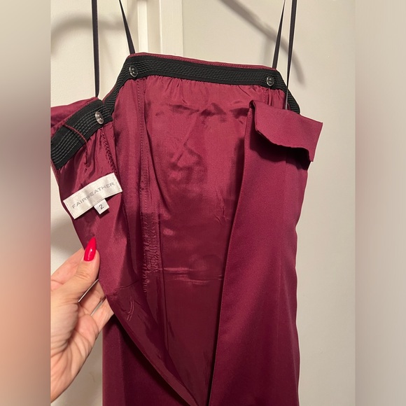 Wine coloured floor length bridesmaid/prom dress - Picture 3 of 7